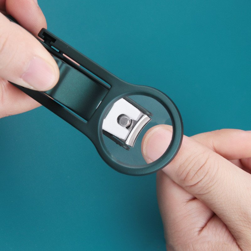 02331dc6-7281-424b-8bdf-1520359309ff.jpg Multifunctional Creative With Magnifying Glass Practical Nail Clippers - Image 1