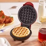 Mini Waffle Maker Household Children's Baking Machine Cake Maker - Image 4