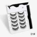 A Pair Of False Eyelashes With Magnets In Fashion - Image 2
