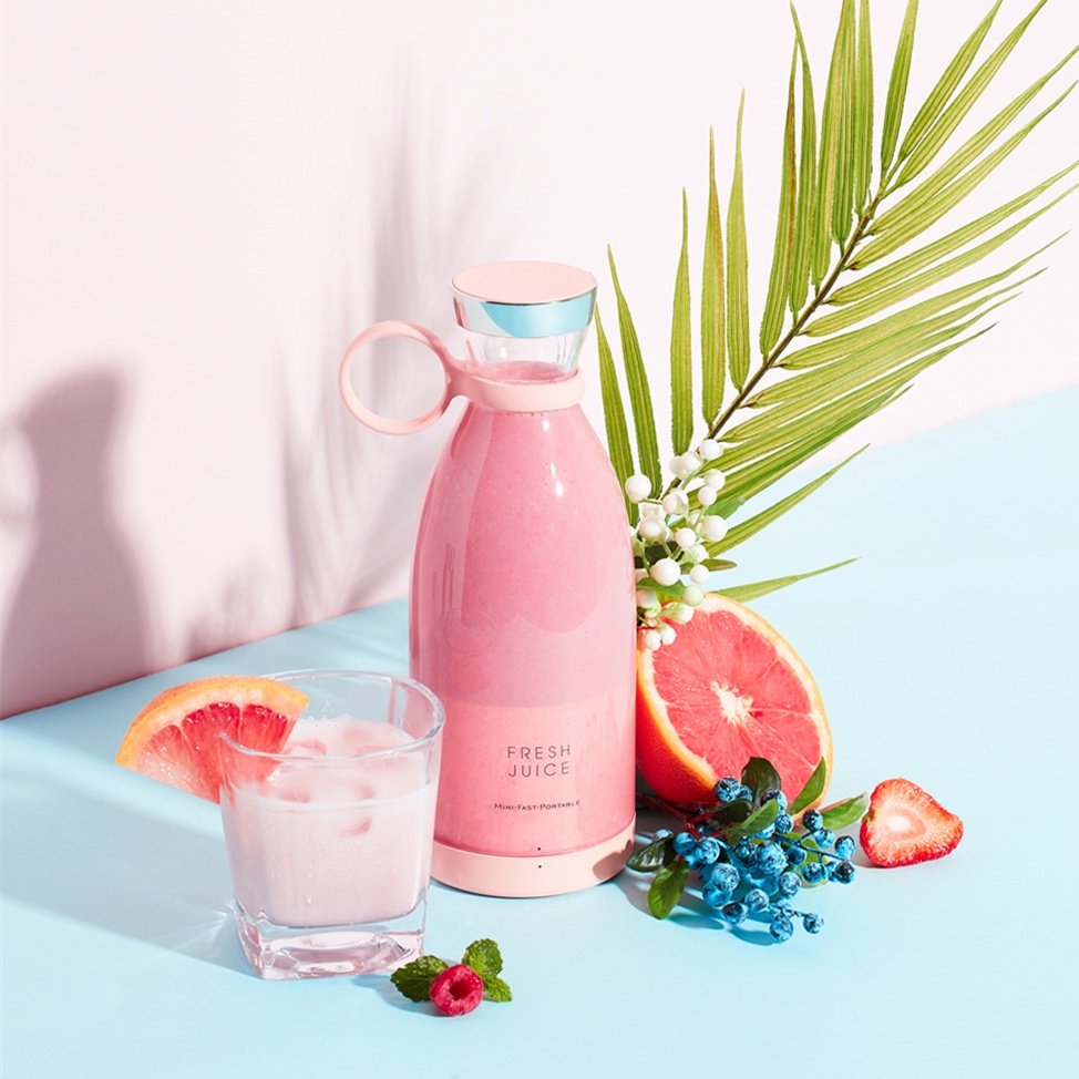 c179a293-c7db-47dd-b67b-74b0b6f081cc.jpg 350ML Electric Juicer Blender Mixer USB Rechargeable Machine Household Portable Blender Maker Cup Kitchen Tool Kit - Image 1