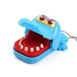 Biting hand shark biting finger toy - Image 4