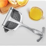 Simple Household Squeezing Manual Juicer - Image 3