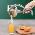 Simple Household Squeezing Manual Juicer - Image 5